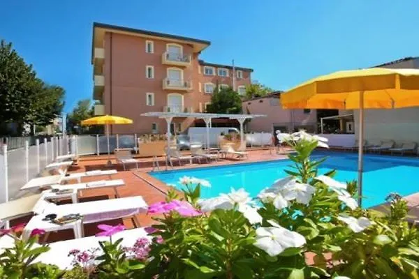 Residence I Girasoli Rimini 3*,